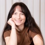 ויקי קבקוב – טיפול ולימוד תטא הילינג בנופית ובאונליין