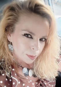 אושרת חיה ינוביץ' לוי - פסיכותרפיסטית ומטפלת ב CBT באשקלון