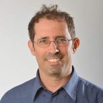 ד"ר אמיר שפר- פסיכולוג קליני בכיר ברעננה ואונליין