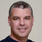 דורון טולדו - פסיכותרפיסט ומנחה קבוצות בפרדס חנה - כרכור