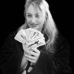 מיטל פאר - ייעוץ ופתיחה בקלפי טארוט ומפות נומרולוגיות