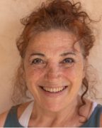 עמית בן צבי אבני - אבני דרך - פסיכותרפיה וטיפול רגשי לנשים בקרית טבעון ואונליין