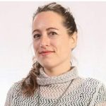 שרית שלג - פסיכותרפיסטית בשיטת תרפיית המימדים באונליין