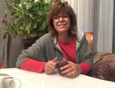 נאוה בר-און - מורה מוסמכת לשיטת פלדנקרייז באשקלון ומודעות דרך תנועה