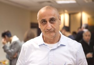 עופר בר נחום - טיפולים רגשיים למתבגרים ולמבוגרים בתל אביב ואונליין