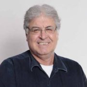 איציק ברבי - ייעוץ זוגי, הדרכת הורים וליווי זוגות לבניית זוגיות יציבה ומאושרת