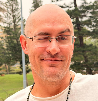 מיכאל צ'בנוב – מורה ליוגה, מנחה תהליכי ניקוי רעלים ואורח חיים בריא בחדרה מיכאל צ'בנוב - מורה ליוגה, מנחה תהליכי ניקוי רעלים ואורח חיים בריא בחדרה